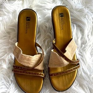 White Mountain sandals